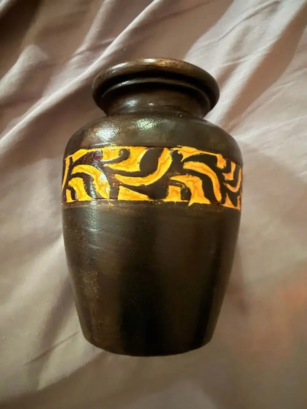 Handmade Sheesham Wood Cremation Keepsake Urn with Golden Leaf Inlay